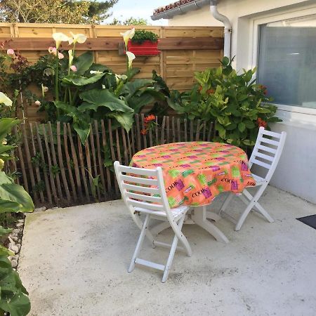 Petite Maison Dans Le Jardin Ars-en-Ré Extérieur photo